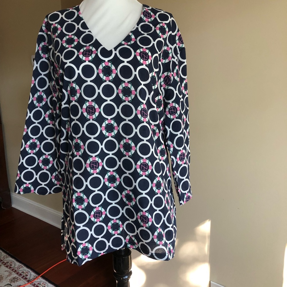 Tracy Negoshian Tunic - Picture 5 of 6